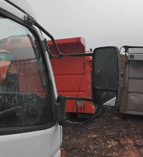 Mitsubishi FEC52S Right Side View Mirror