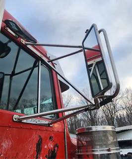 Peterbilt 378 Right Side View Mirror
