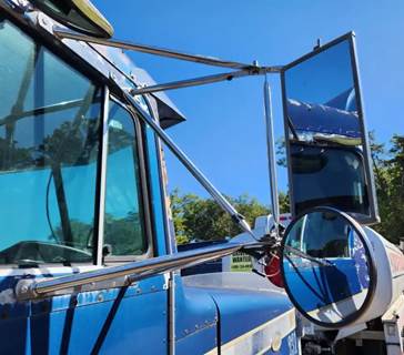 Peterbilt 378 Right Side View Mirror