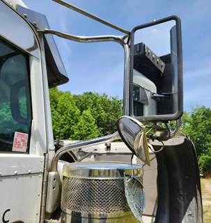 Peterbilt 389 Side View Mirror