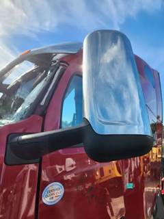 Peterbilt 579 Left Side View Mirror