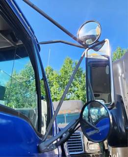 Sterling L9500 Right Side View Mirror