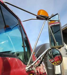 Sterling L9522 Right Side View Mirror