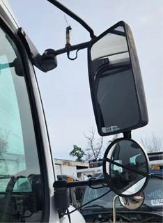 Volvo VNL Right Side View Mirror