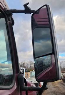 Volvo VNL Right Side View Mirror
