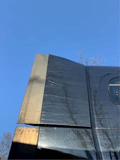 Freightliner Cascadia 125 Sleeper Fairing