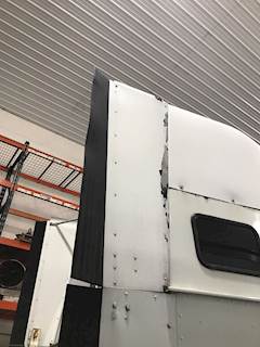 International 9400i Sleeper Fairing