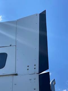 International 9400i Sleeper Fairing