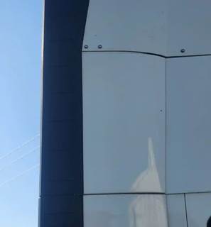 Mack Anthem Right Sleeper Fairing