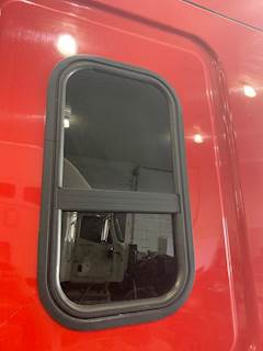 Freightliner Cascadia 125 Sleeper Part