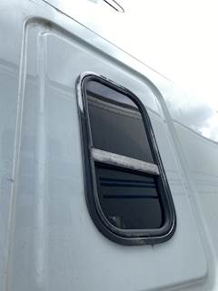 Freightliner Cascadia 125 Sleeper Part