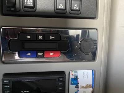 International LT625 Sleeper Part