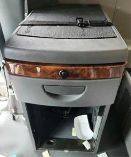 International LT625 Sleeper Part