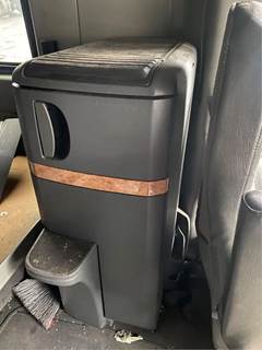 International ProStar Sleeper Part