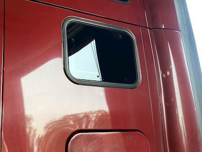 Kenworth T700 Sleeper Window