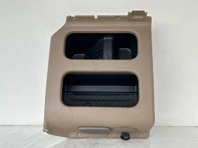 Peterbilt 386 Sleeper Part