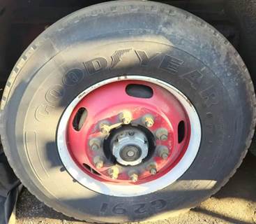 American LaFrance Left Spindle for a 2001 American La France Fire Truck