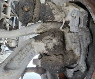 Autocar Xpert Left Spindle