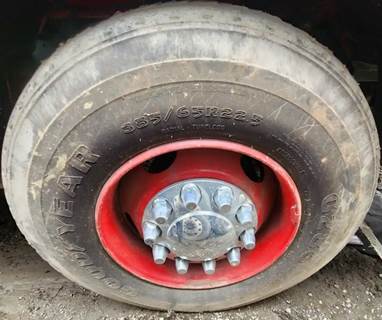 E-One Right Spindle for a 1998 E-One Fire Truck