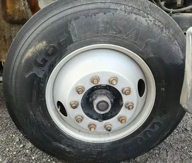 Ford F-750 Right Spindle for a 2007 Ford F750