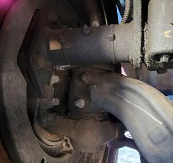 Ford F-750 Right Spindle