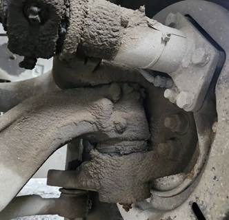 Ford F-750 Left Spindle