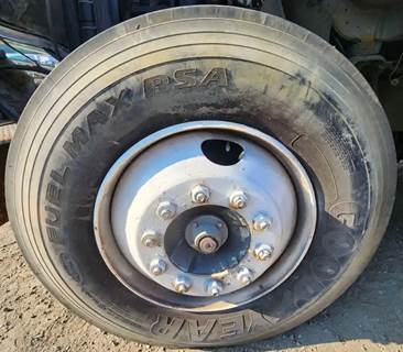 Ford LN7000 Left Spindle