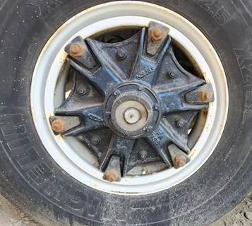 Ford LTS8000 Left Spindle