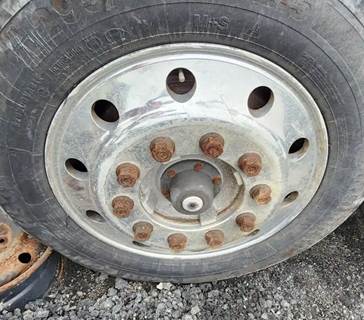 Freightliner 114SD Left Spindle