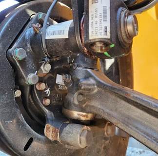 Freightliner B2 Right Spindle