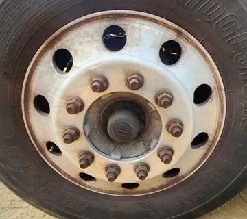 Freightliner Cascadia 113 Left Spindle