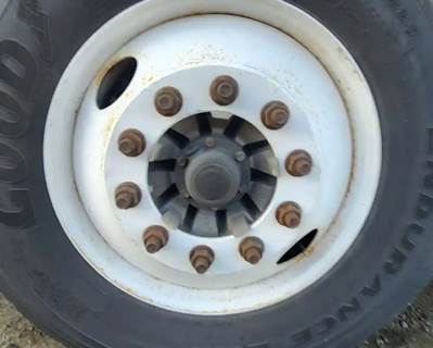 Freightliner Cascadia 113 Left Spindle