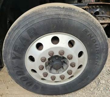 Freightliner Cascadia 113 Right Spindle