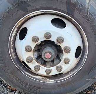 Freightliner Cascadia 113 Left Spindle