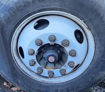 Freightliner Cascadia 113 Right Spindle