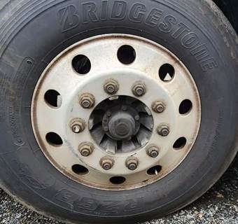 Freightliner Cascadia 113 Left Spindle