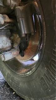 Freightliner Cascadia 113 Left Spindle