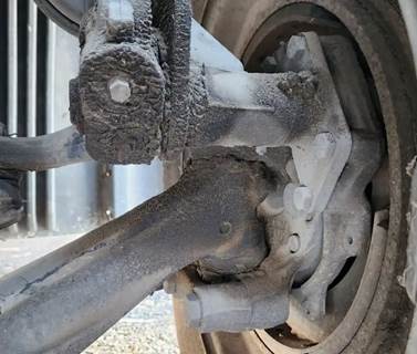 Freightliner Cascadia 113 Left Spindle