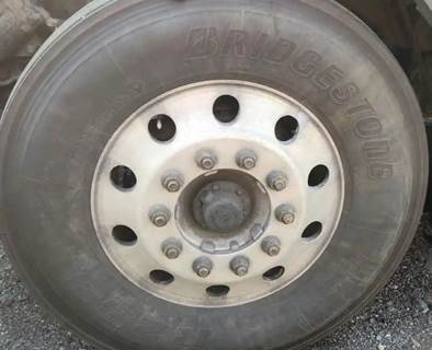 Freightliner Cascadia 116 Left Spindle