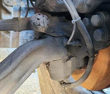 Freightliner Cascadia 116 Left Spindle for a 2020 Freightliner Cascadia 116 Day Cab