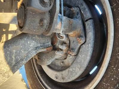 Freightliner Cascadia 116 Right Spindle for a 2024 Freightliner Cascadia 116 Day Cab