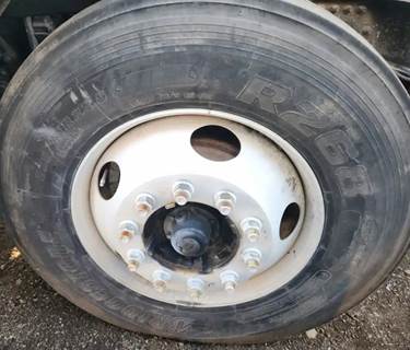 Freightliner Cascadia 125 Right Spindle