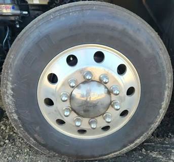 Freightliner Cascadia 125 Left Spindle