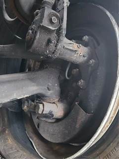 Freightliner Cascadia 125 Left Spindle