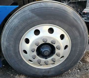 Freightliner Cascadia 126 Right Spindle