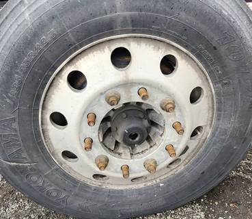 Freightliner Cascadia 126 Right Spindle