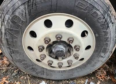 Freightliner Cascadia 126 Left Spindle