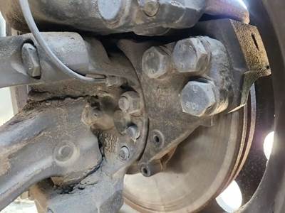 Freightliner Cascadia 126 Left Spindle