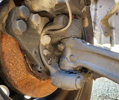 Freightliner Cascadia 126 Right Spindle