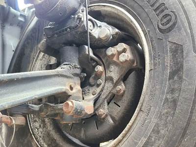 Freightliner Cascadia 126 Left Spindle